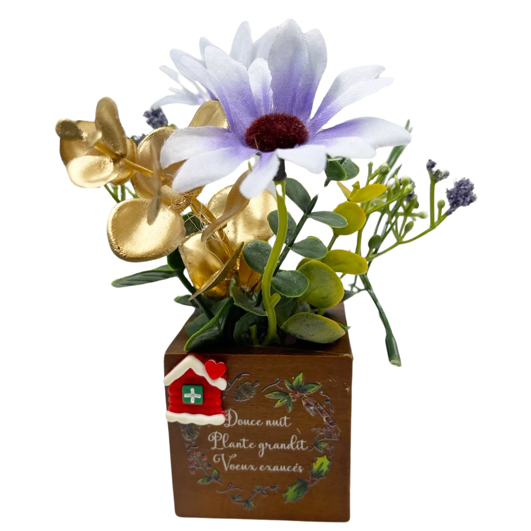 Pot en bois de forme cubique Noel